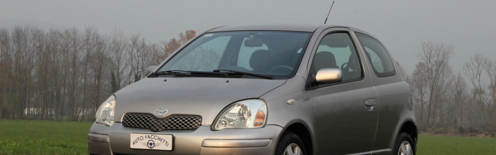 Toyota Yaris 1.3 benzina Sol